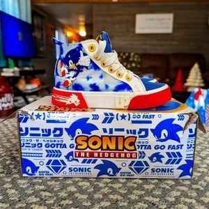 Little boys sonic sneakers